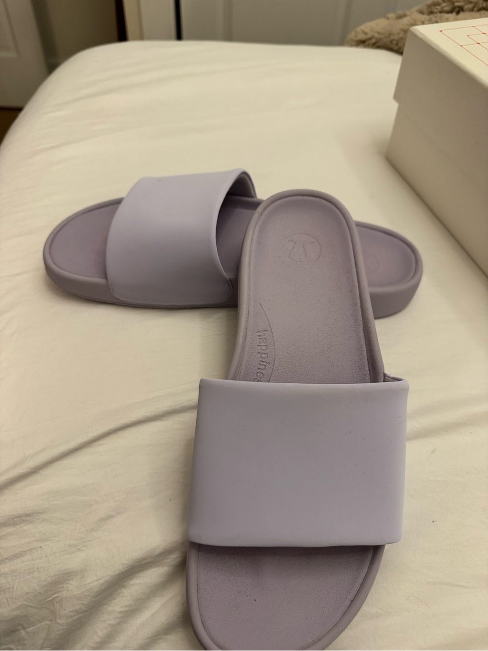 Lululemon  womens Restfeel Slides Lavender s10